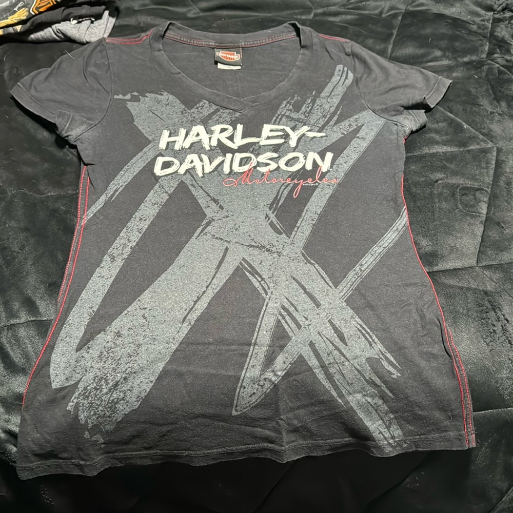 Harley-Davidson shirt